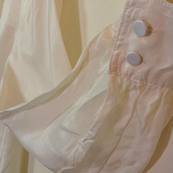 J.Crew Silky Cream Edwardian Buttons Blouse Long Sleeves Size 2 - Picture 7 of 7